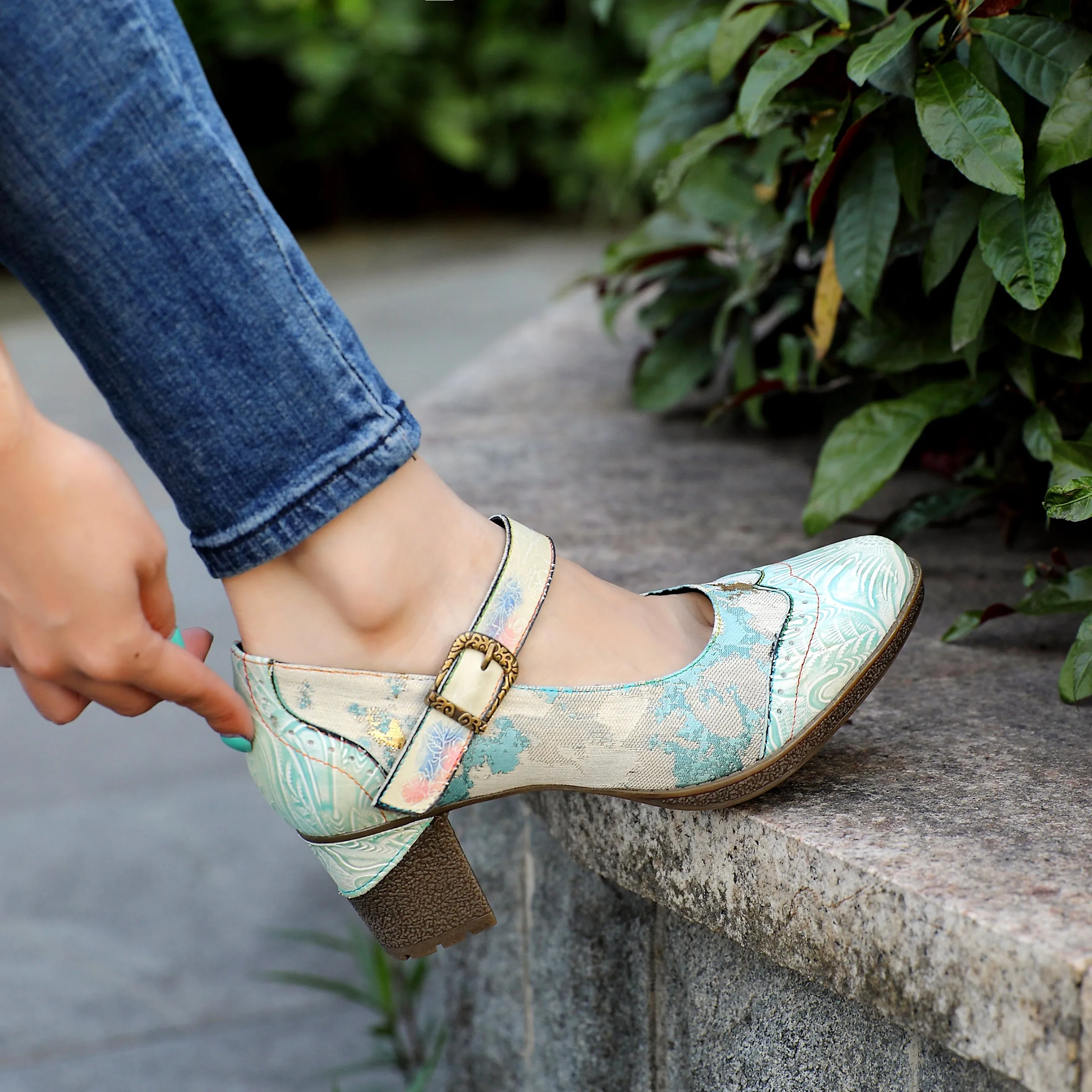 Lady's Heels Handmade Shoes Wedding Party Elegant Vintage Leather Buckle Light Blue Pumps